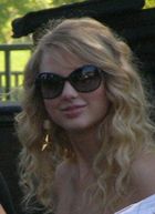 Taylor Swift : taylor_swift_1224128967.jpg