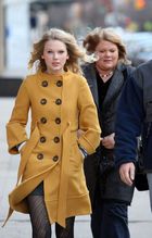 Taylor Swift : taylor_swift_1231908270.jpg