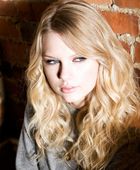 Taylor Swift : taylor_swift_1235602196.jpg