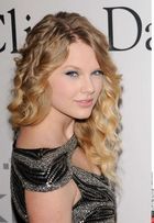 Taylor Swift : taylor_swift_1236013015.jpg