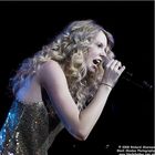 Taylor Swift : taylor_swift_1240187226.jpg