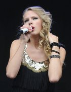 Taylor Swift : taylor_swift_1251052850.jpg