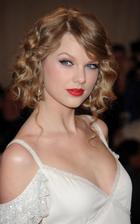 Taylor Swift : taylor_swift_1273079177.jpg