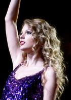 Taylor Swift : taylor_swift_1273958607.jpg