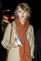 Taylor Swift : taylor_swift_1287820759.jpg
