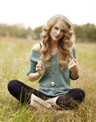 Taylor Swift : taylor_swift_1287930693.jpg