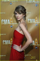 Taylor Swift : taylor_swift_1289700543.jpg