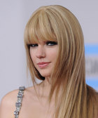 Taylor Swift : taylor_swift_1290651323.jpg