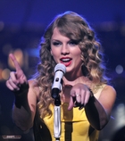 Taylor Swift : taylor_swift_1291223878.jpg