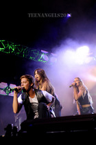 Teen Angels : TI4U_u1301643711.jpg