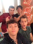 The Vamps : the-vamps-1466553961.jpg