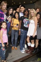 Tiffany Thornton : tiffanythornton_1252255047.jpg