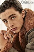 Timothee Chalamet : timothee-chalamet-1517459087.jpg