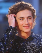 Timothee Chalamet : timothee-chalamet-1577470342.jpg