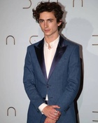 Timothee Chalamet : timothee-chalamet-1631026322.jpg