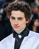 Timothee Chalamet : timothee-chalamet-1631823571.jpg