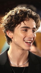 Timothee Chalamet : timothee-chalamet-1636923337.jpg