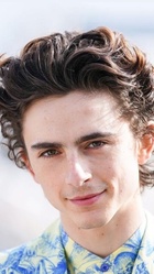 Timothee Chalamet : timothee-chalamet-1636923341.jpg