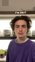 Timothee Chalamet : timothee-chalamet-1641165121.jpg