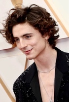 Timothee Chalamet : timothee-chalamet-1648424054.jpg