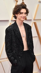 Timothee Chalamet : timothee-chalamet-1670781190.jpg