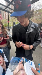 Timothee Chalamet : timothee-chalamet-1682352057.jpg