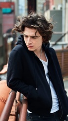 Timothee Chalamet : timothee-chalamet-1684174654.jpg