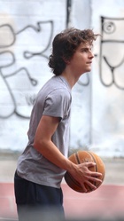 Timothee Chalamet : timothee-chalamet-1690308047.jpg