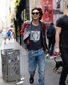 Timothee Chalamet : timothee-chalamet-1696034140.jpg