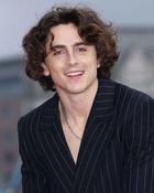 Timothee Chalamet : timothee-chalamet-1701184074.jpg