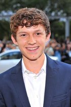 Tom Holland : tom-holland-1368462754.jpg