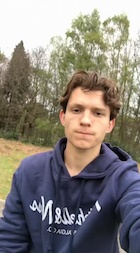 Tom Holland : tom-holland-1492064281.jpg