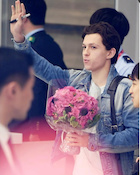 Tom Holland : tom-holland-1523492281.jpg