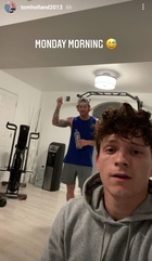 Tom Holland : tom-holland-1607987209.jpg