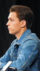 Tom Holland : tom-holland-1628120913.jpg