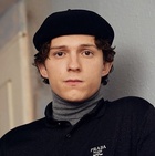 Tom Holland : tom-holland-1637102953.jpg