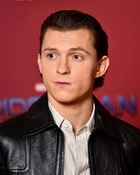 Tom Holland : tom-holland-1638812355.jpg