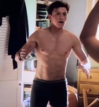 Tom Holland : tom-holland-1639697726.jpg