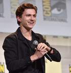 Tom Holland : tom-holland-1642281436.jpg