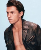 Tom Holland : tom-holland-1643332561.jpg