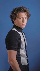 Tom Holland : tom-holland-1643920552.jpg