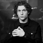 Tom Holland : tom-holland-1643997117.jpg