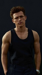 Tom Holland : tom-holland-1649968195.jpg