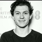 Tom Holland : tom-holland-1670954277.jpg