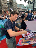 Tom Holland : tom-holland-1671902560.jpg