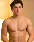 Tom Holland : tom-holland-1693716417.jpg