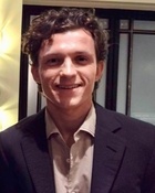 Tom Holland : tom-holland-1700580229.jpg