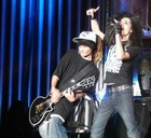 Tom Kaulitz : TI4U_u1234062205.jpg