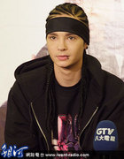 Tom Kaulitz : tom_kaulitz_1273386789.jpg