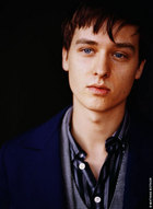 Tom Schilling : tom_schilling_1187751297.jpg